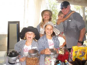 Papa Lanigan and his 4 graddaughters loved the treats at the Personnel tent